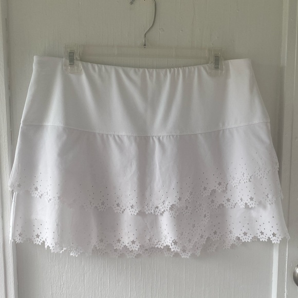 Lucky in Love Pants - Lucky In Love Laser Cut Starburst Scallop Skort